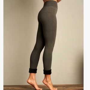 NEW Lemon Legwear Charcoal with Black Faux Fur Lined Leggings L/XL